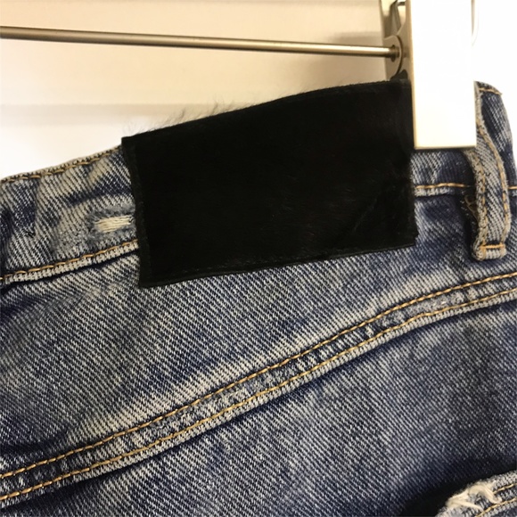 Zara Medium Wash Mid Rise Jeans w/ Turnup Hems NEW - Picture 11 of 12